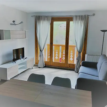 With One Bedroom In Canillo, With Wonderful Mountain View, B Apartmán